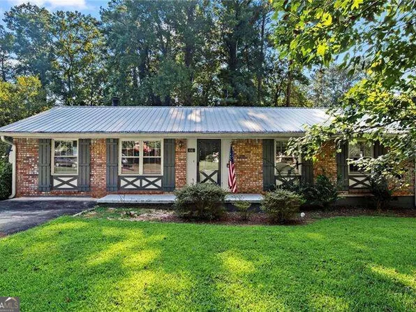 3361 Pawnee Trl SW, Marietta, GA 30060