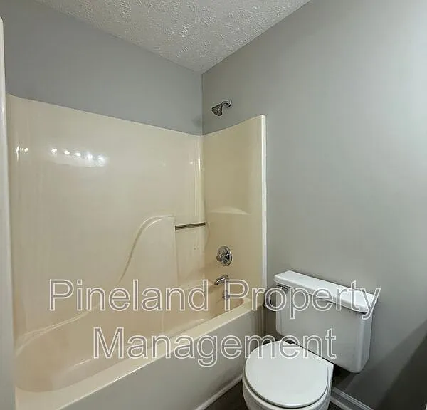 187 Aloha Dr — Photo 12