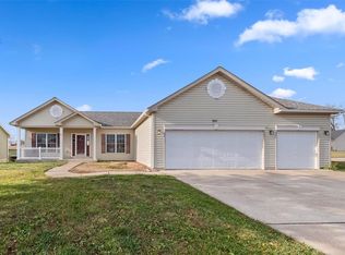 261 Gobbler Dr, Troy, MO 63379