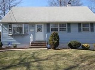 56 Drew Way, Iselin, NJ 08830