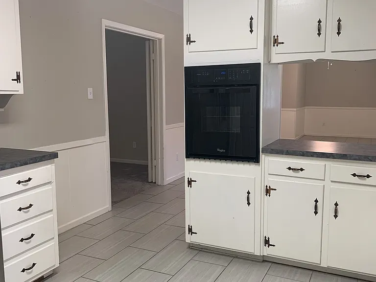 3412 Martin Lydon Avenue — Photo 3