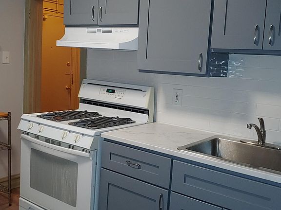 3rd image of 1-224 Lexington Ave #1