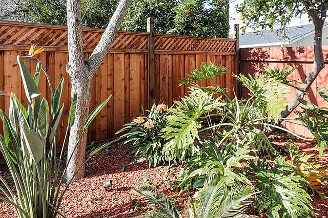 4 bed, 1433 sqft, $1,800 — Photo 4