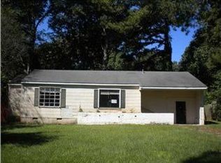 2625 Emerald Dr, Jackson, MS 39212