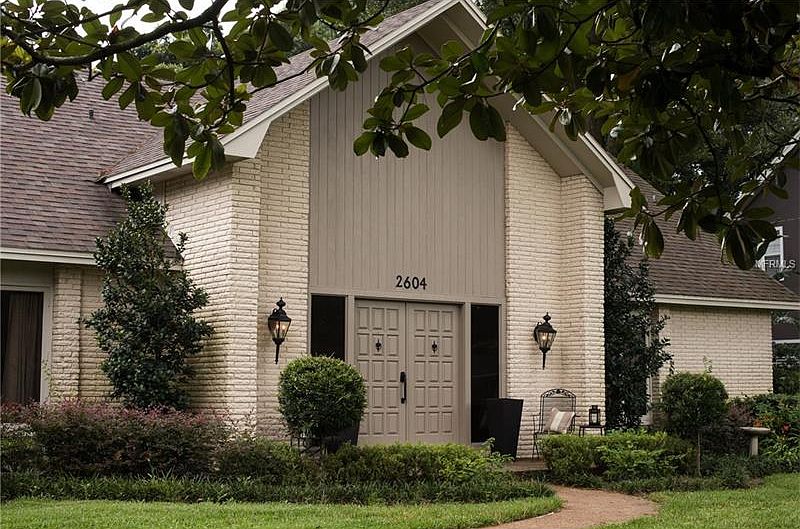 1st image of 2604 Hollingsworth Hill Ave