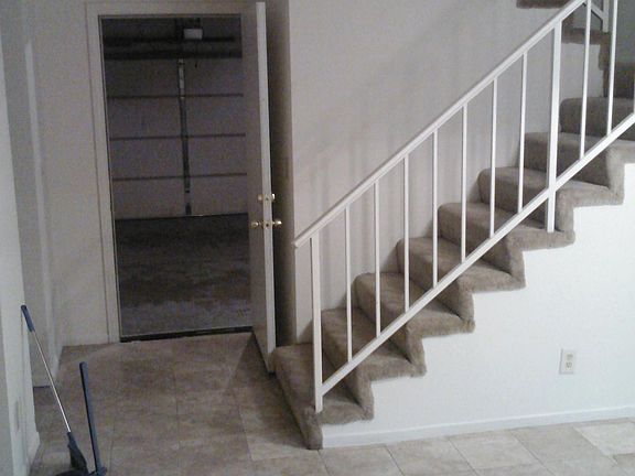 5th image of 1034 E 6th St APT 703