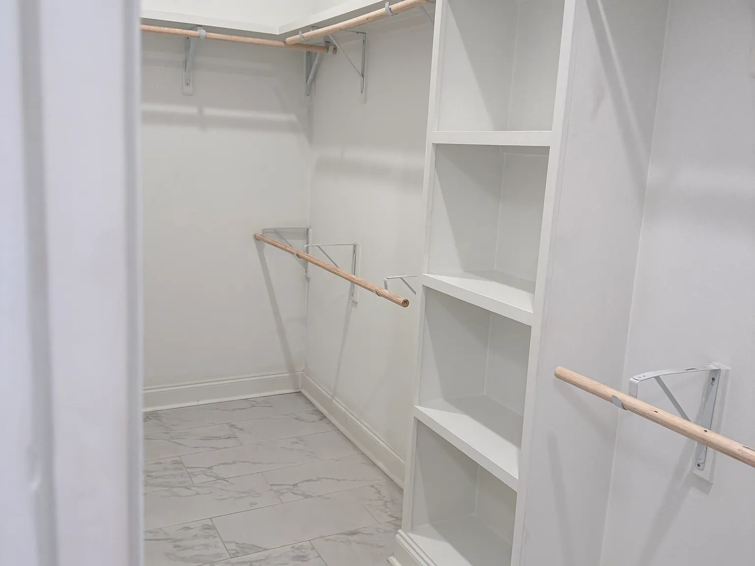 3 bed, 1380 sqft, $1,850 — Photo 3