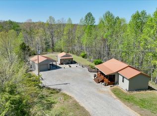 185 Southwind Ln, Burkesville, KY 42717