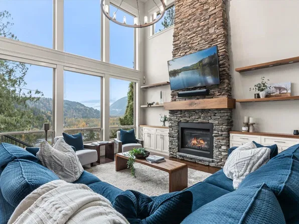 5138 Chittenden Rd, Chilliwack, BC V2R 0K7