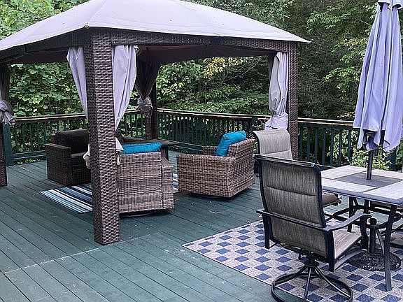 Side deck