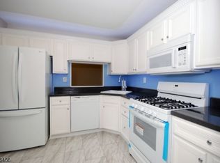 3107 Pinhorn Dr, Bridgewater, NJ 08807
