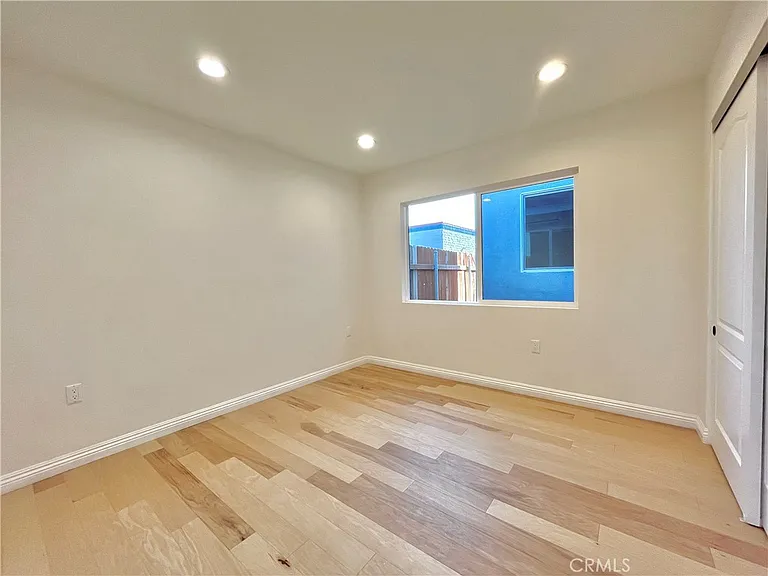 938 E Sandra Ave #B — Photo 7