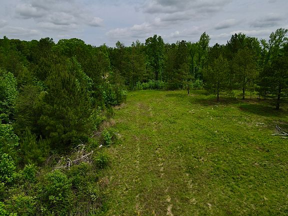 3rd image of 1 County Road 195