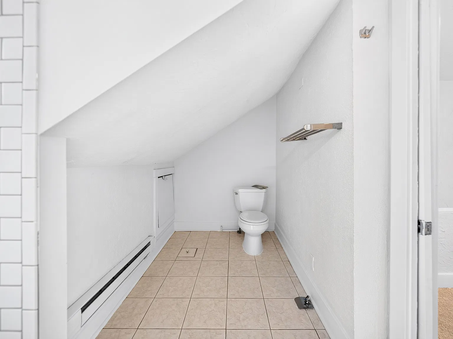 4 bed, 1555 sqft, $3,000 — Photo 4