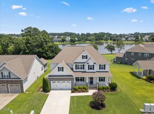 2200 Mills Crest St, Fuquay Varina, NC 27526