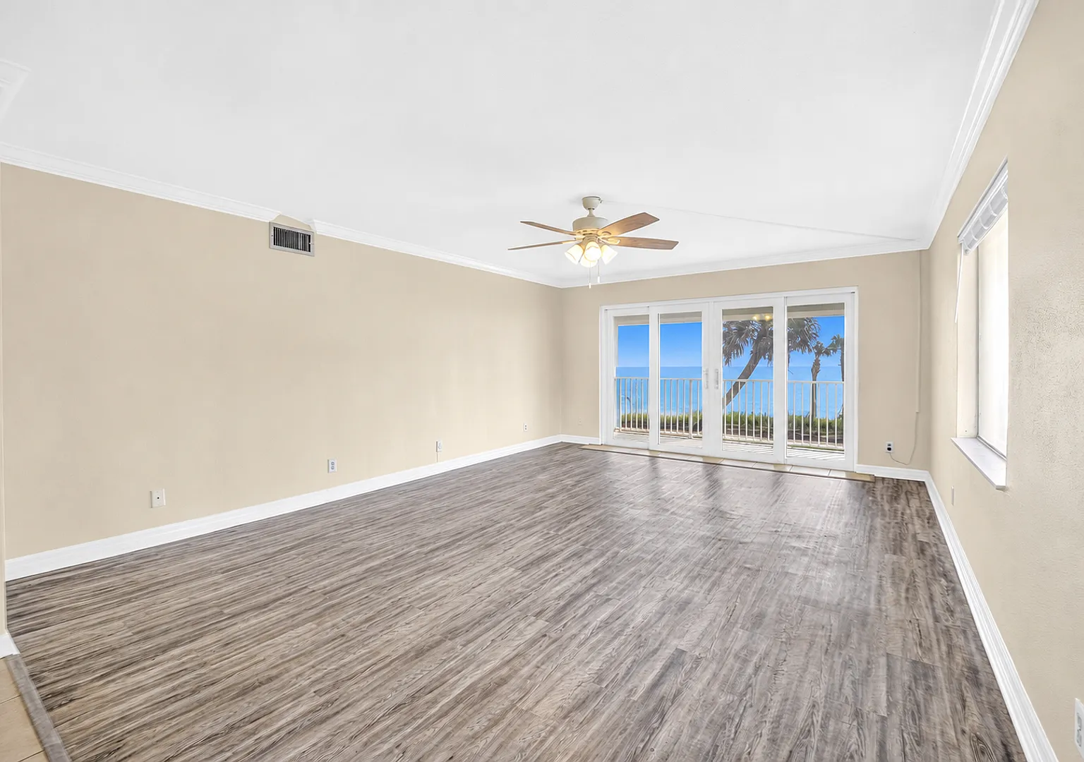 2760 Ocean Shore Blvd — Photo 3