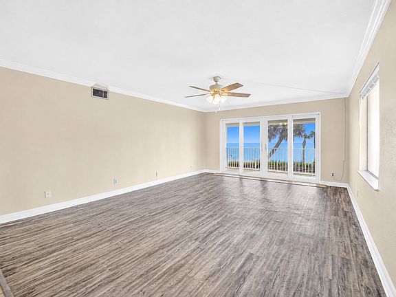 3rd image of 2760 Ocean Shore Blvd #C