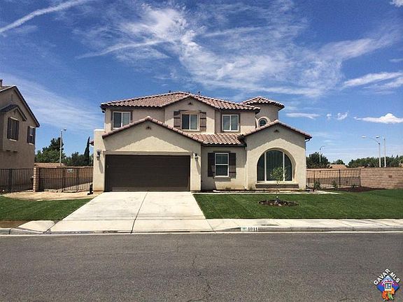 2nd image of 4041 Lariat Dr