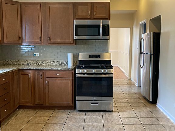 4th image of 7151 S Paulina St #2