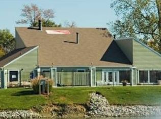 7490 Treeline Pl APT D, Indianapolis, IN 46256