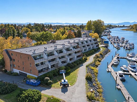 2nd image of 4803 48th Ave #204