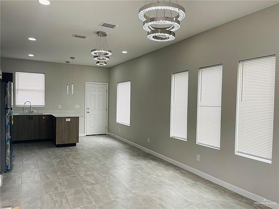 2nd image of 801 Sugar Garden Dr #3