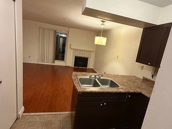 4th image of 8851 Granville St #3