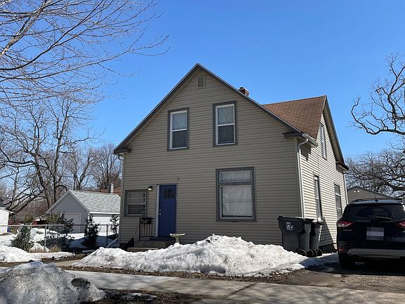 2nd image of 1026 Oxford St N