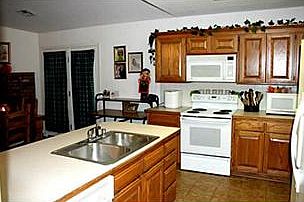 5th image of 14 Islay Cir