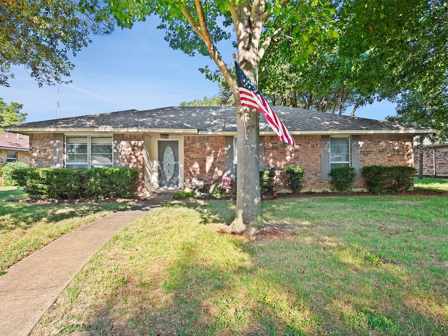 410 Daniel Ln, Cedar Hill, TX 75104 | Zillow 410 Daniel Ln, Cedar Hill, TX 75104 | Zillow