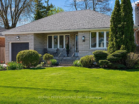2nd image of 28 Spring Garden Rd