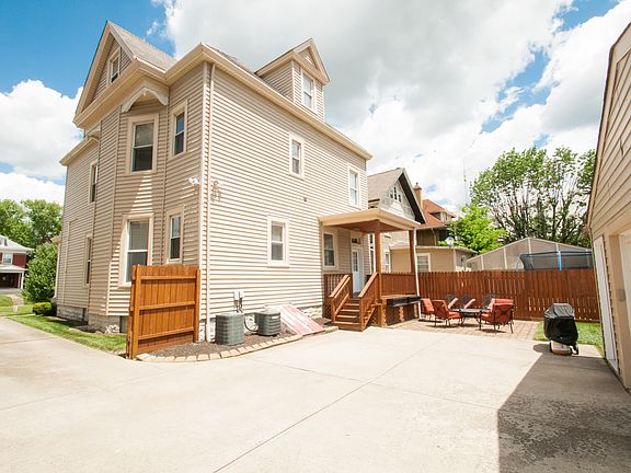 4th image of 4338 Floral Ave