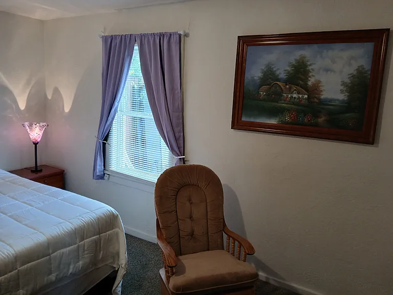558 Dameron Dr #B — Photo 14