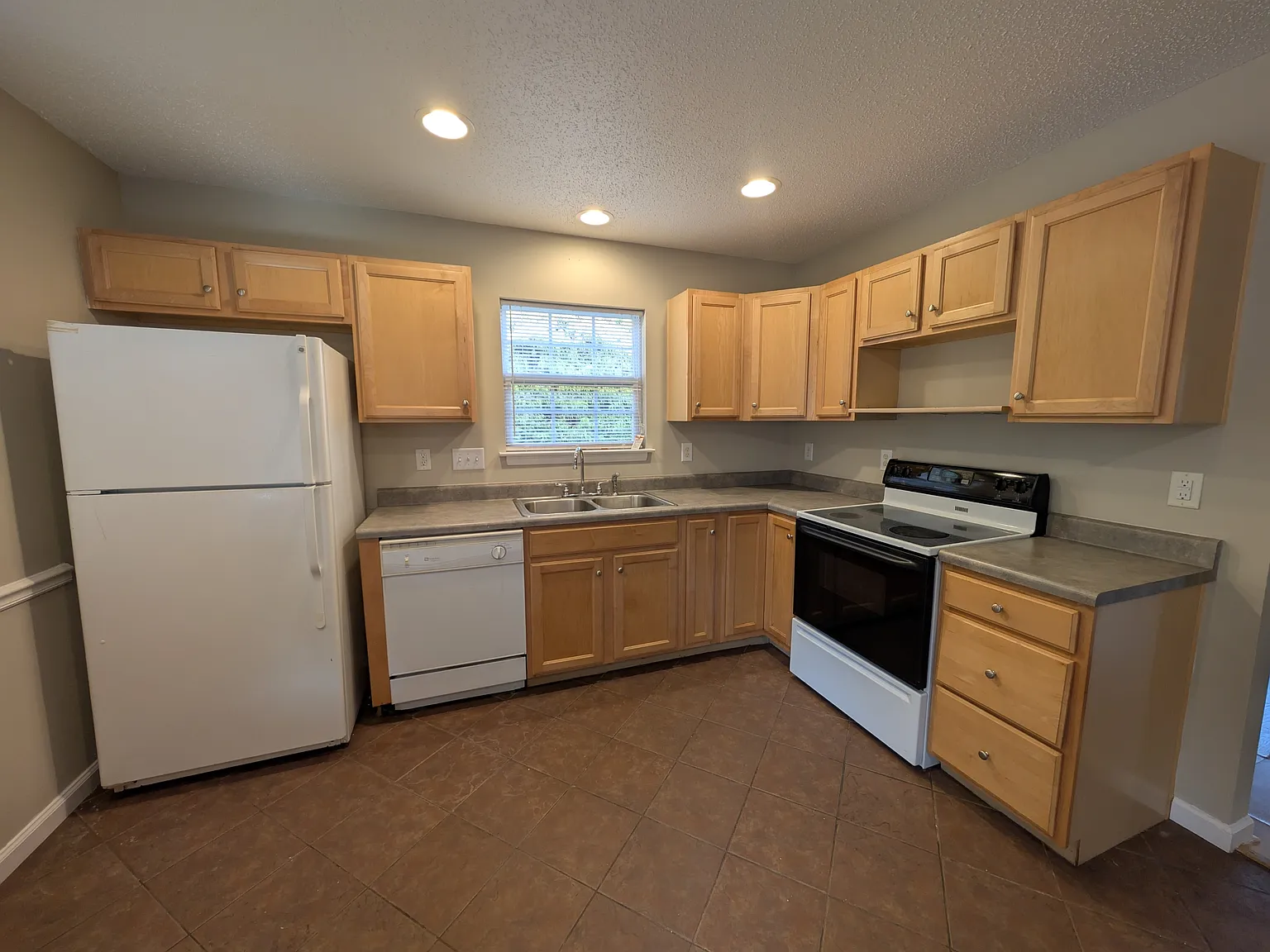 275 Malamute Ln — Photo 4