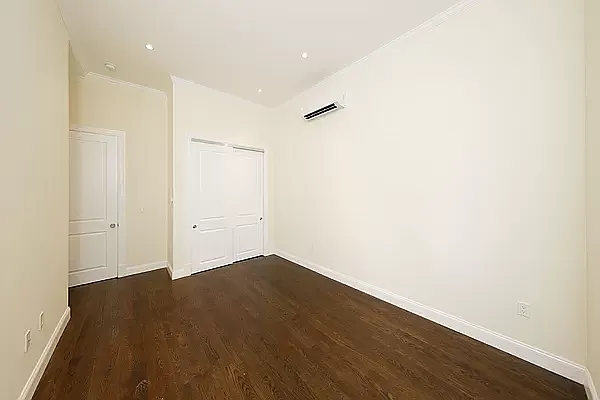 Rented by Avenues Real Estate | media 53