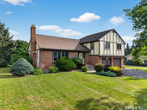 38 Rose Lane, Groton, CT 06340