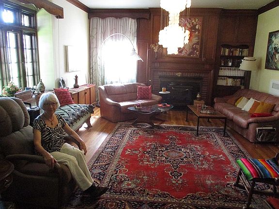 Living Room toward Fireplace