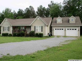 57 Cross St, Sylvania, AL 35988