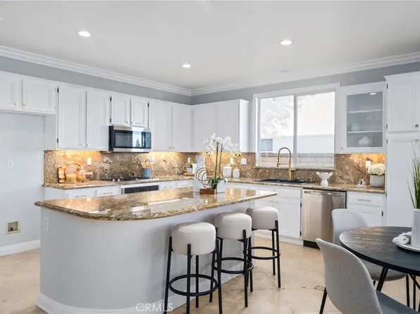 4216 Castlepeak Dr, Corona, CA 92883