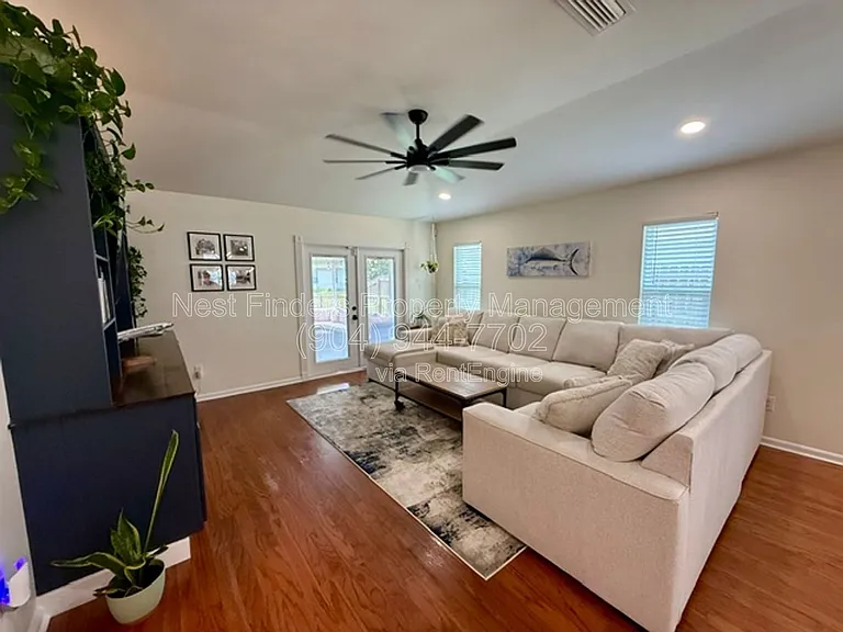 349 Melissa Ray Dr — Photo 10