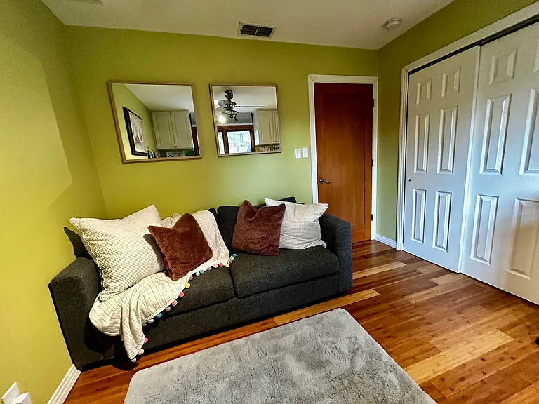 3203 Loyola Ln — Photo 51