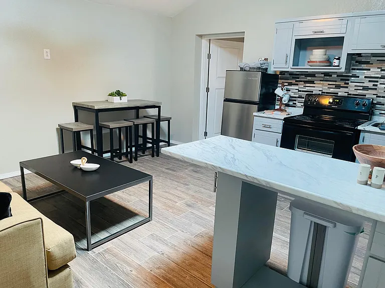 7814 Taxco Dr #B — Photo 3