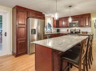 42B Greenwood Rd, Peabody, MA 01960