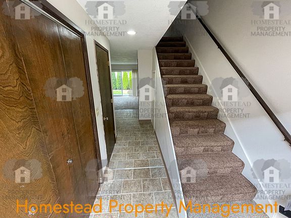 2nd image of 331 Broad St N #1-4