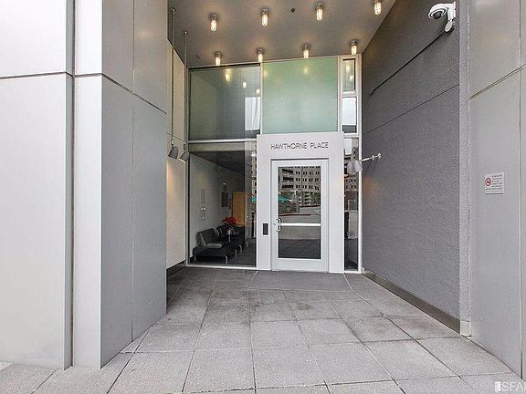 4th image of 77 Dow Pl APT 107