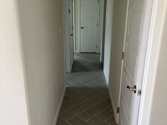 5th image of 617 E Washington St #11022751
