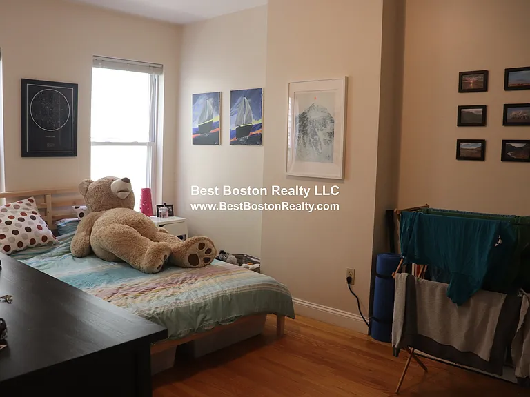 350 Allston St #1 — Photo 7