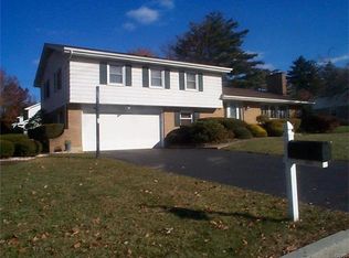 3055 Lindberg Ave, Allentown, PA 18103