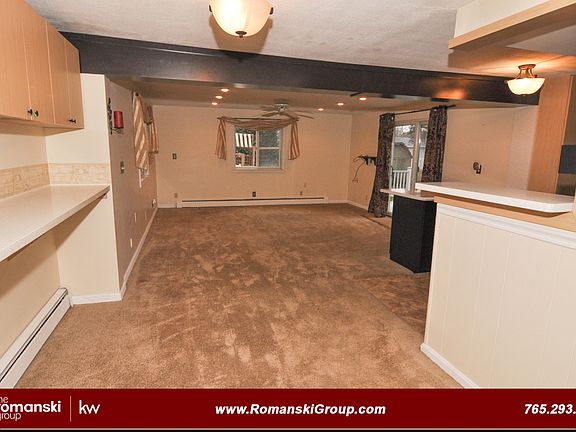 4th image of 3127 Brady Ln