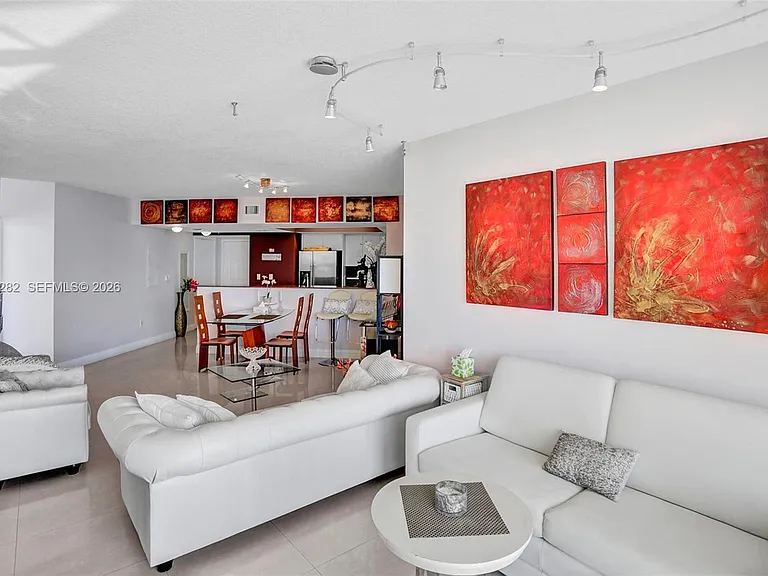 16699 Collins Ave #1410 — Photo 10